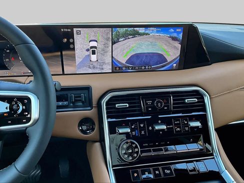 New 2026 Nissan Armada Platinum Reserve AWD/4WD image 6