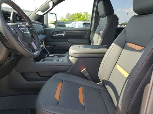 New 2026 GMC Sierra 2500 AT4 w/ AT4 Premium Plus Package AWD/4WD image 20