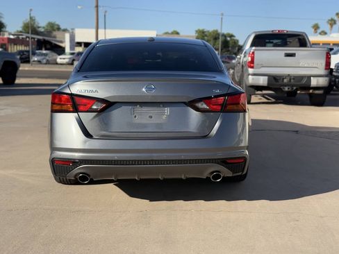 Used 2020 Nissan Altima 2.5 SL FWD image 4