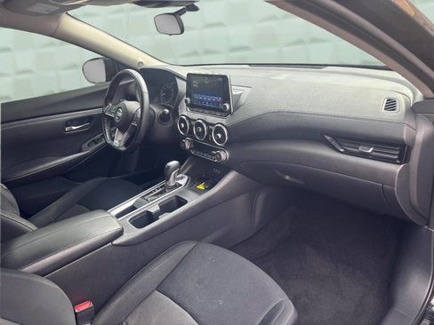 Used 2021 Nissan Sentra SV FWD image 14