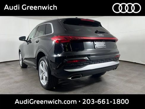 Used 2025 Audi Q5 Premium Plus w/ Premium Plus AWD/4WD image 5