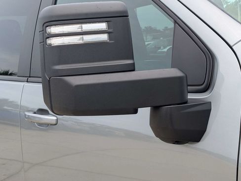 Used 2025 Chevrolet Silverado 2500 LT w/ Convenience Package AWD/4WD image 10