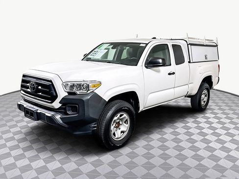 Used 2022 Toyota Tacoma SR image 51