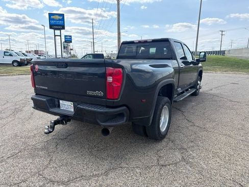 Used 2022 Chevrolet Silverado 3500 High Country AWD/4WD image 5