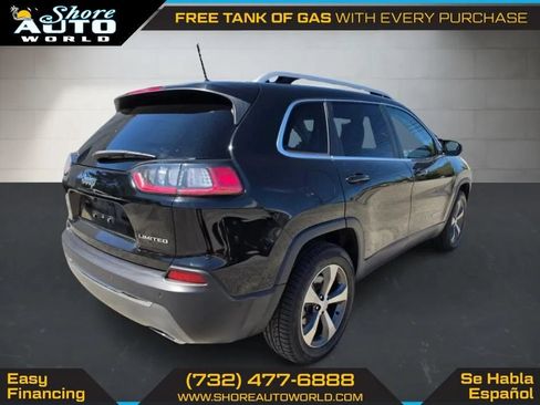 Used 2021 Jeep Cherokee Limited AWD/4WD image 5