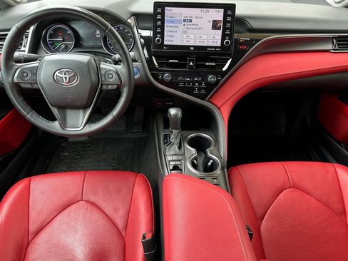 Used 2023 Toyota Camry XSE w/ Navigation Package FWD image 14