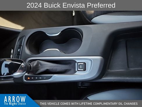 Used 2024 Buick Envista Preferred w/ Convenience II Package image 28