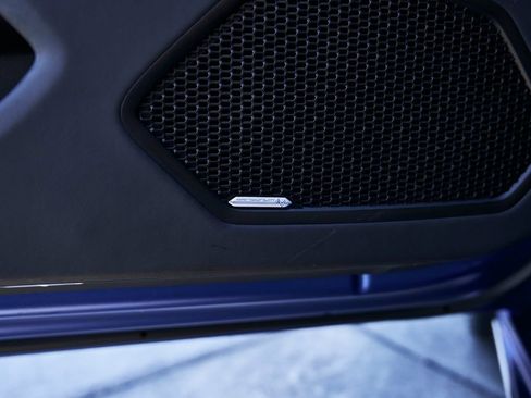 Used 2023 Lamborghini Huracan Tecnica RWD image 40