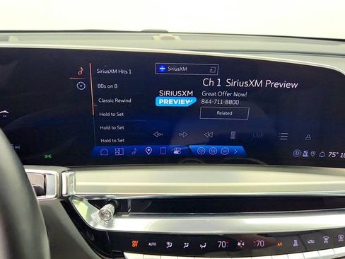Used 2025 Cadillac Lyriq Luxury RWD image 17