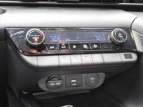 New 2026 Hyundai Elantra Sport FWD image 22
