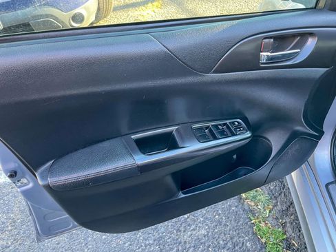 Used 2014 Subaru Impreza WRX STI image 10