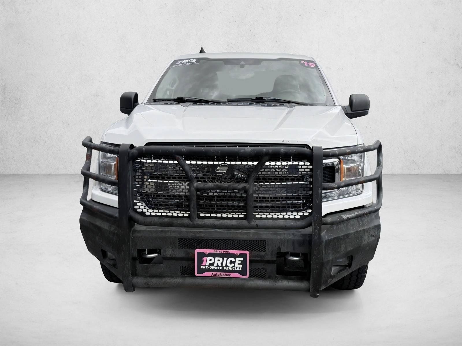 Used 2019 Ford F150 XLT w/ Equipment Group 302A Luxury AWD/4WD image 2