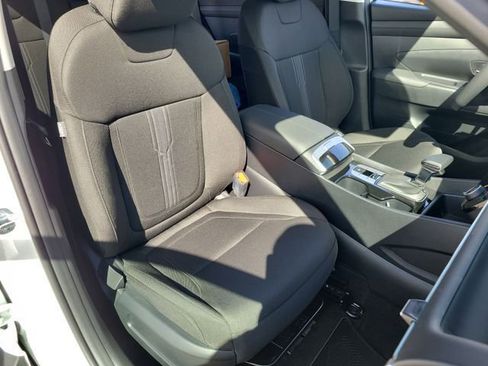 New 2026 Hyundai Tucson SEL image 17