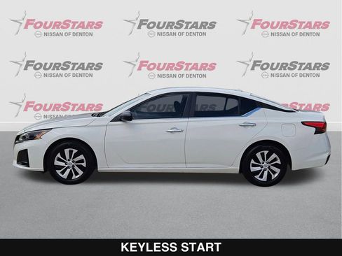 Used 2025 Nissan Altima 2.5 S FWD image 7