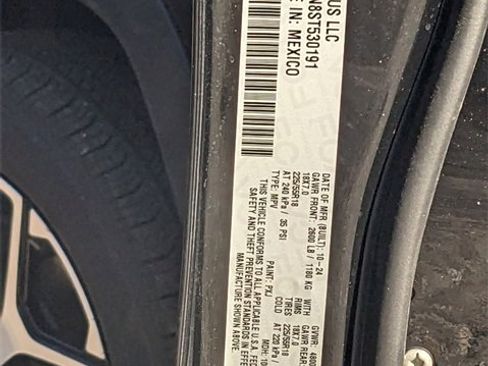 New 2025 Jeep Compass Limited w/ Sun & Sound Group image 26