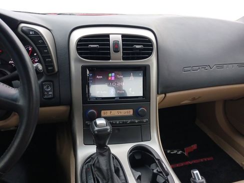 Used 2005 Chevrolet Corvette Coupe w/ Preferred Equipment Group image 12