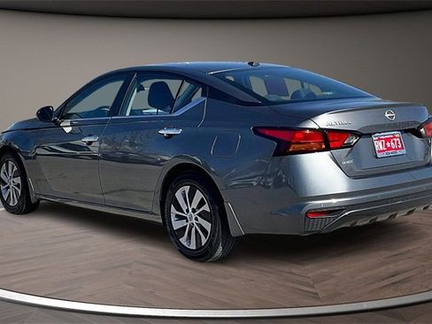 Certified 2025 Nissan Altima 2.5 S image 11