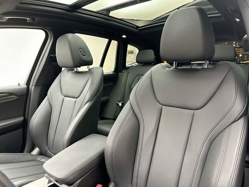 Used 2019 BMW X3 xDrive30i w/ Driving Assistance Package image 10