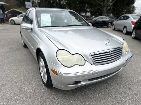 Used 2002 Mercedes-Benz C 320 Sedan image 3