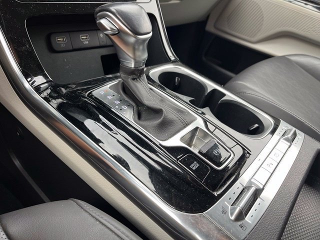 Certified 2024 Kia Carnival SX FWD image 28