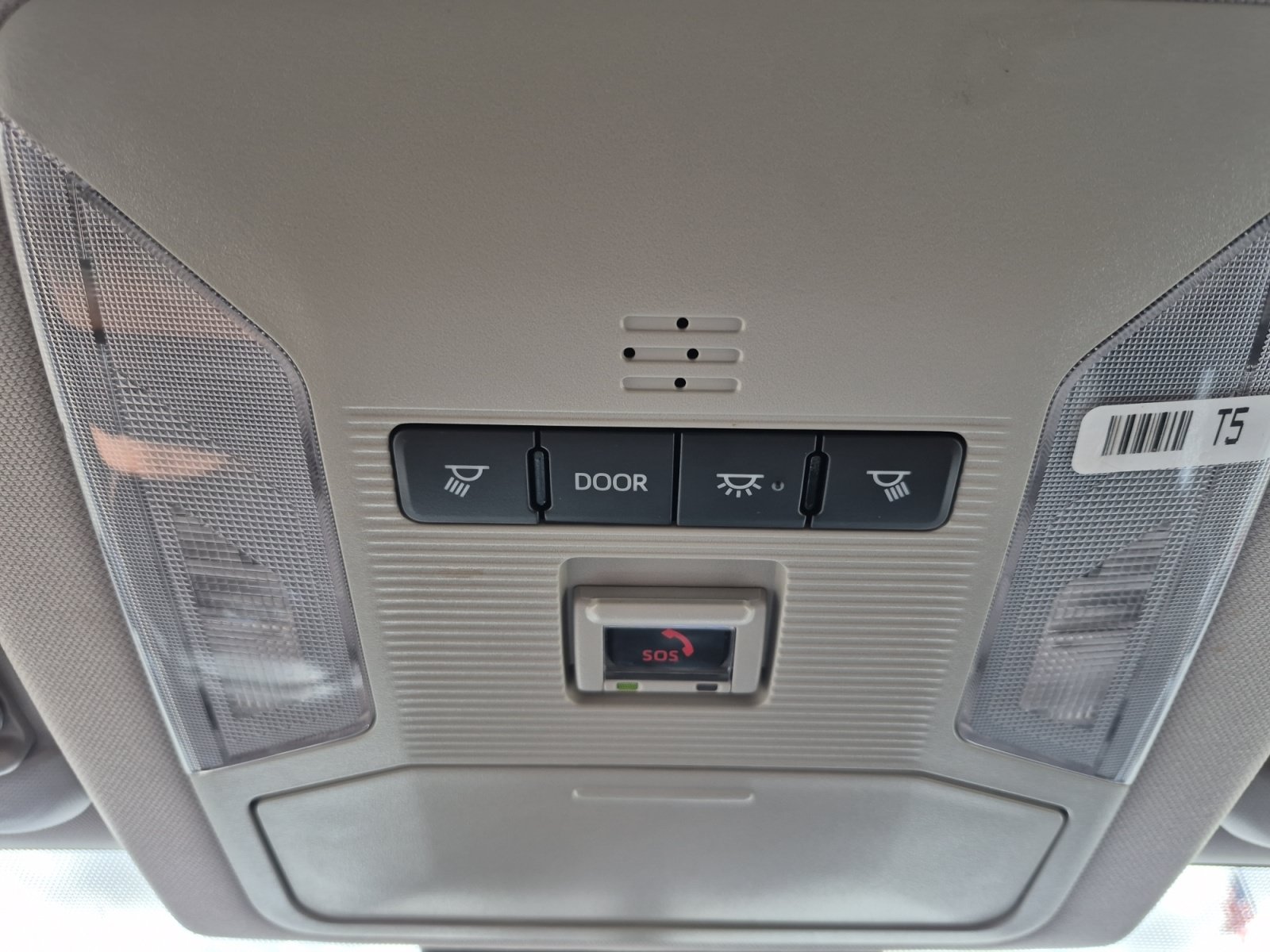Used 2025 Toyota RAV4 XLE AWD/4WD image 19