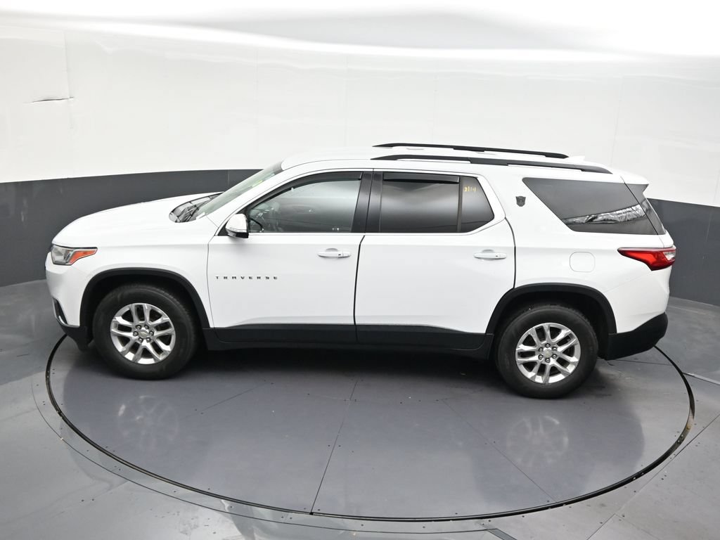 Used 2019 Chevrolet Traverse LT FWD image 17