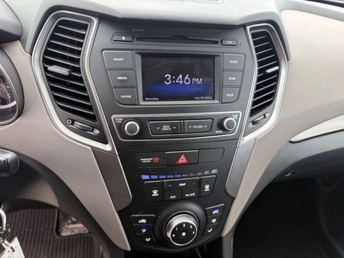 Used 2018 Hyundai Santa Fe Sport w/ Cargo Package FWD image 18
