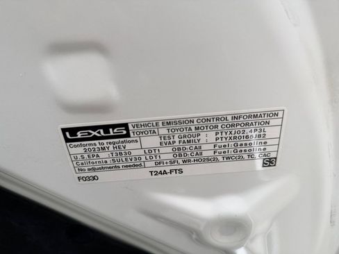 Used 2023 Lexus RX 500h F Sport w/ Accessory Package (Z1) image 35