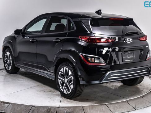 Used 2023 Hyundai Kona SE FWD image 4