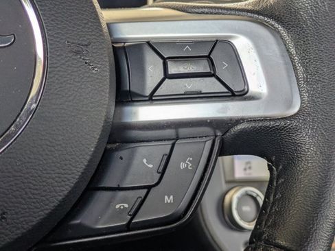 Used 2019 Ford Mustang Coupe w/ Equipment Group 101A RWD image 8