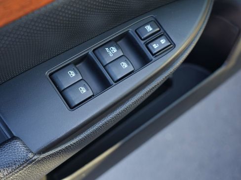 Used 2014 Subaru Outback 2.5i Limited w/ Moonroof Package image 17