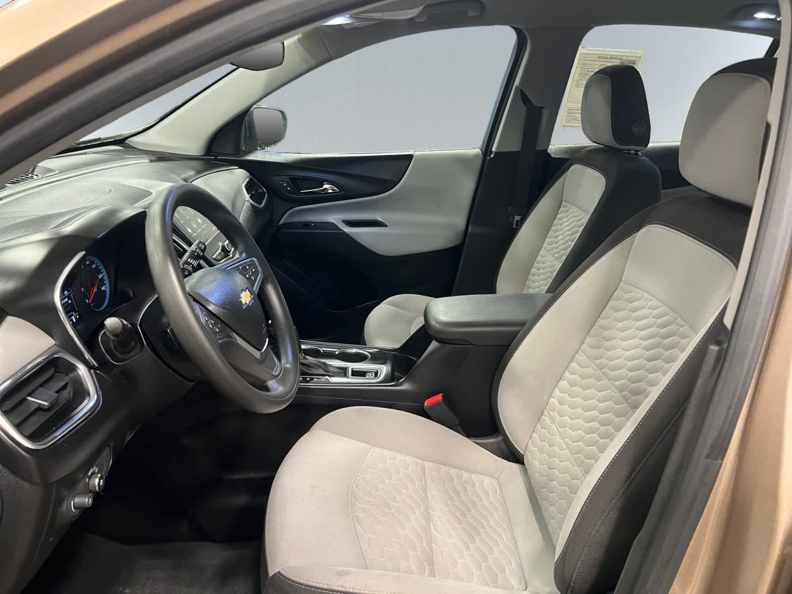 Used 2019 Chevrolet Equinox LS AWD/4WD image 9