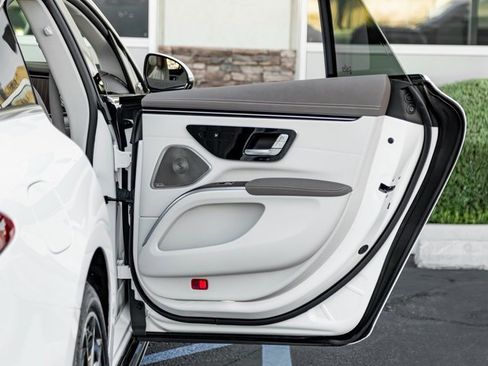 Used 2022 Mercedes-Benz EQS 450+ 450 image 22