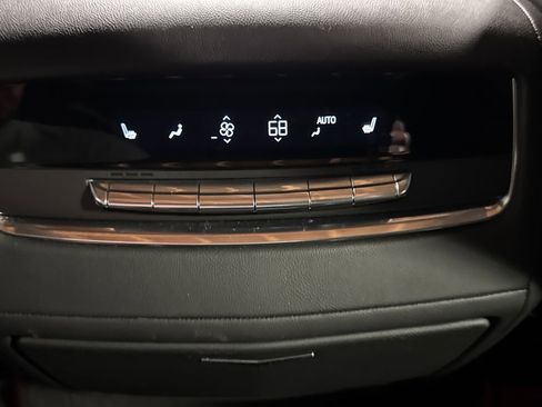 Used 2024 Cadillac Escalade Sport AWD/4WD image 27