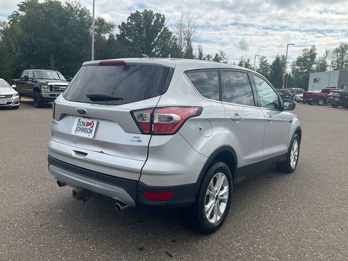 Used 2017 Ford Escape SE AWD/4WD image 24