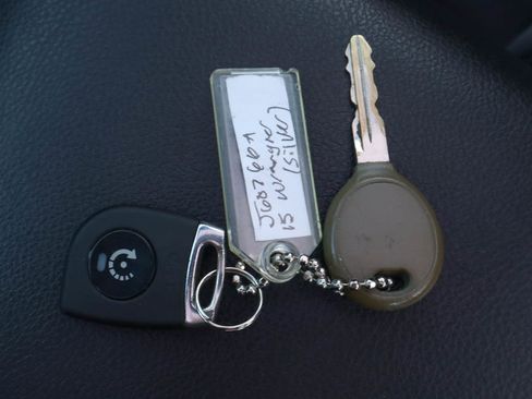 Used 2015 Jeep Wrangler Sport image 26