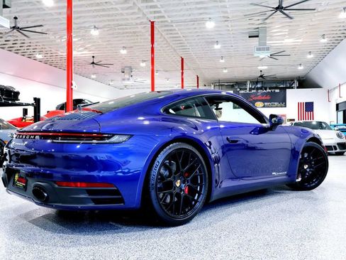Used 2024 Porsche 911 Carrera 4S w/ Sport Package AWD/4WD image 12