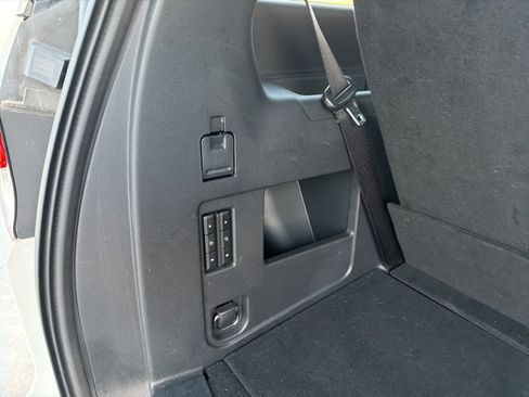 Used 2023 Lincoln Navigator Reserve image 25