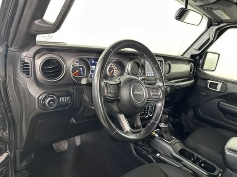 Used 2021 Jeep Wrangler Unlimited Sport image 13