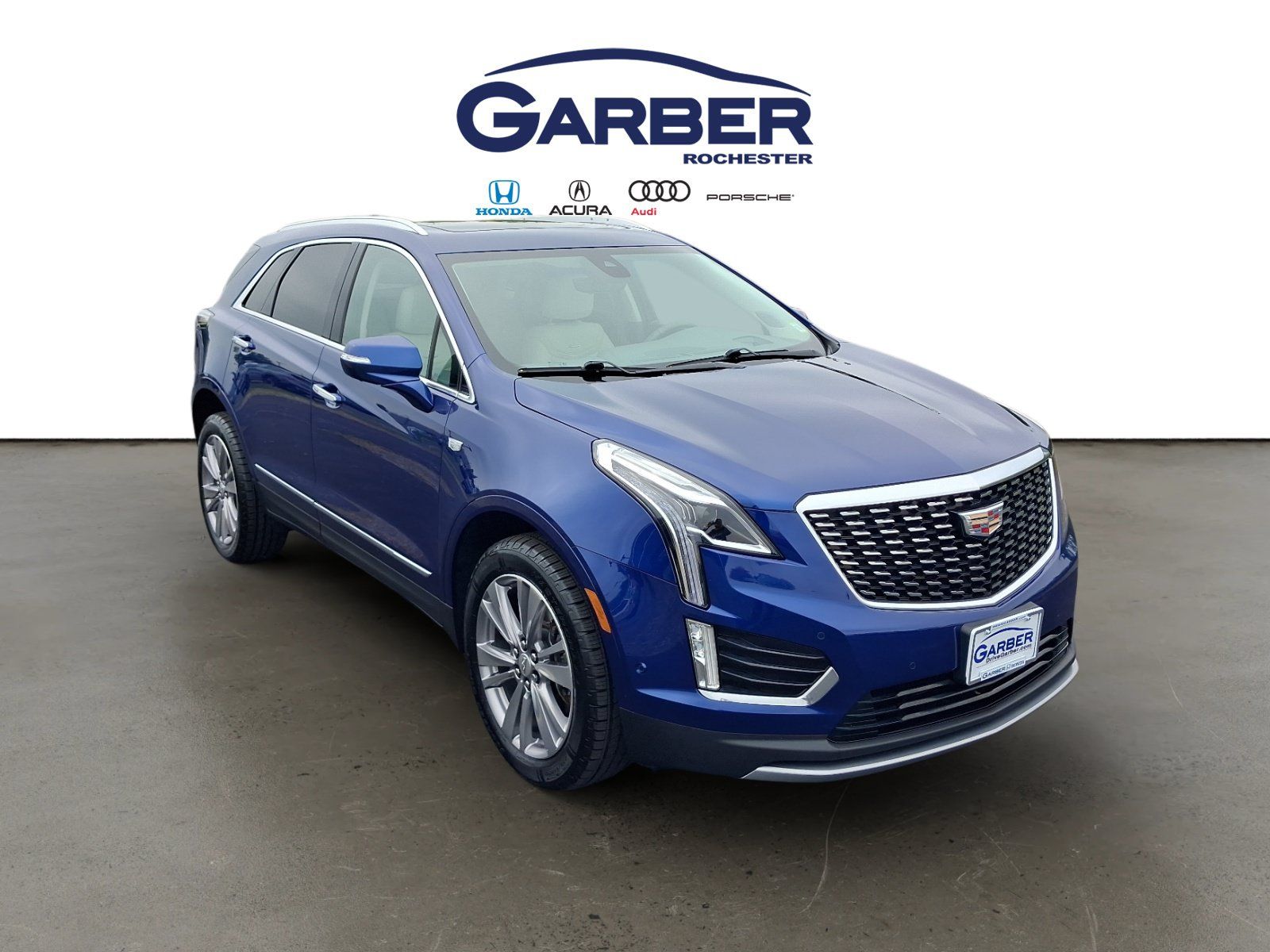 Used 2023 Cadillac XT5 Premium Luxury w/ Technology Package AWD/4WD image 7