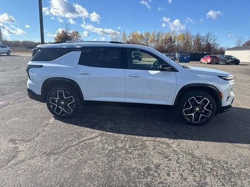 New 2026 Chevrolet Traverse High Country AWD/4WD image 2