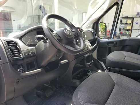 Used 2023 RAM ProMaster 2500 FWD image 26