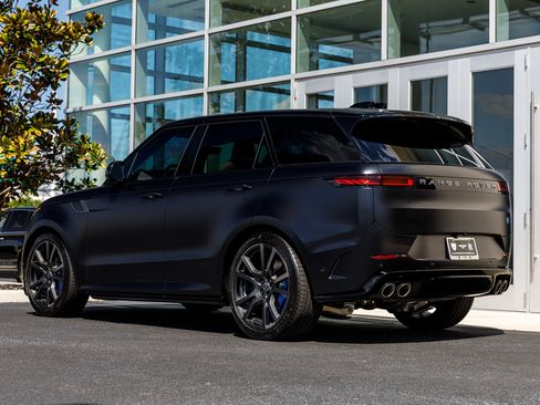 Used 2025 Land Rover Range Rover Sport SV Edition Two image 13