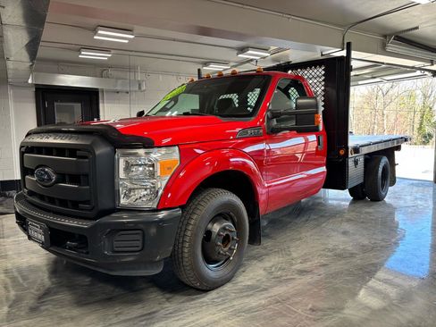 Used 2015 Ford F350 XL w/ Power Equipment Group RWD image 4