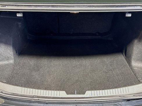 Used 2023 Chevrolet Malibu LT image 24