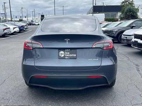 Used 2020 Tesla Model Y Long Range AWD/4WD image 6