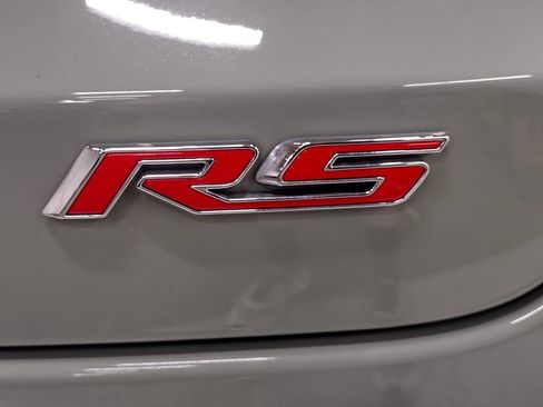 Used 2024 Chevrolet Trax RS FWD image 14
