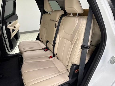 Used 2023 INFINITI QX60 Luxe w/ Cargo Package AWD/4WD image 2
