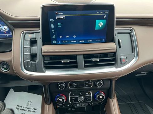 Used 2024 Chevrolet Suburban High Country image 27