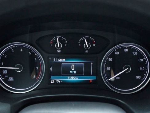 Used 2019 Buick Enclave Essence FWD image 29
